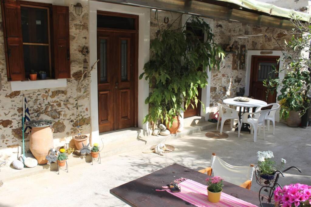 Olga'S Traditional Stone House, Palaiochora Kondokinigi ภายนอก รูปภาพ